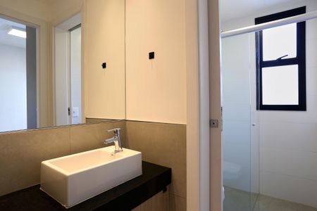Apartamento para alugar com 63m², 2 quartos e 2 vagasBanheiro
