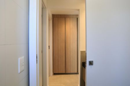 Apartamento para alugar com 63m², 2 quartos e 2 vagasBanheiro