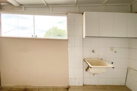 Apartamento à venda com 125m², 2 quartos e 1 vagaÁrea de Serviço