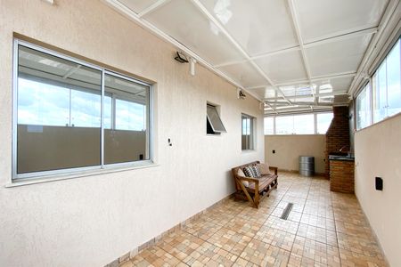 Apartamento à venda com 125m², 2 quartos e 1 vagaVaranda coberta