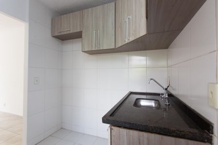 Apartamento à venda com 42m², 2 quartos e 1 vaga Apartamento à venda com 42m², 2 quartos e 1 vagaCozinha - Armários