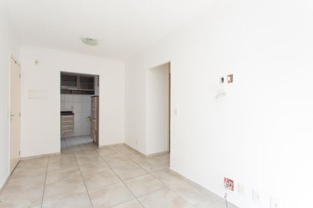 Sala  de apartamento para alugar com 2 quartos, 42m² em Colônia (zona Leste), São Paulo