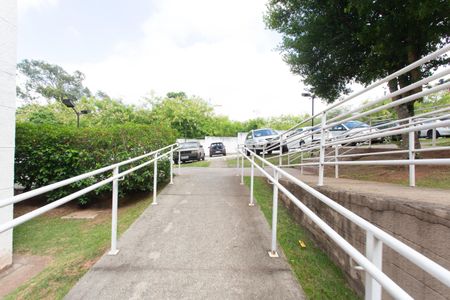 Apartamento à venda com 42m², 2 quartos e 1 vaga Apartamento à venda com 42m², 2 quartos e 1 vagaÁrea comum