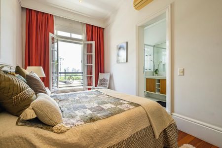 Casa à venda com 826m², 5 quartos e 5 vagasSuíte 3