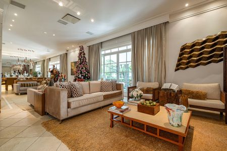 Casa à venda com 826m², 5 quartos e 5 vagasSala 1