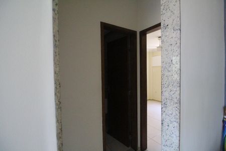 Sala - Corredor de apartamento à venda com 2 quartos, 70m² em Curicica, Rio de Janeiro