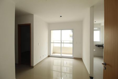 Sala de apartamento para alugar com 2 quartos, 44m² em Costa E Silva, Porto Alegre