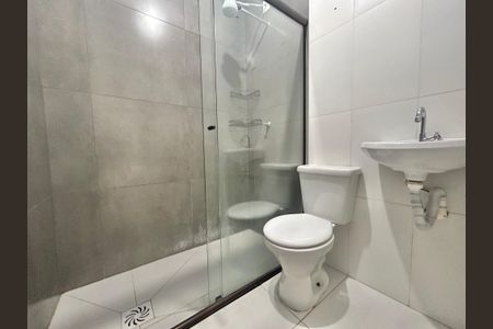 Apartamento para alugar com 90m², 2 quartos e 2 vagas Apartamento para alugar com 90m², 2 quartos e 2 vagasBanheiro