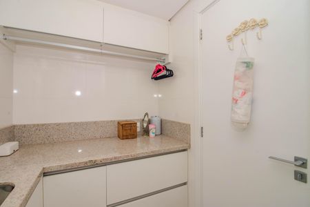 Apartamento à venda com 146m², 3 quartos e 2 vagasÁrea de Serviço