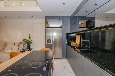 Apartamento à venda com 146m², 3 quartos e 2 vagasCozinha