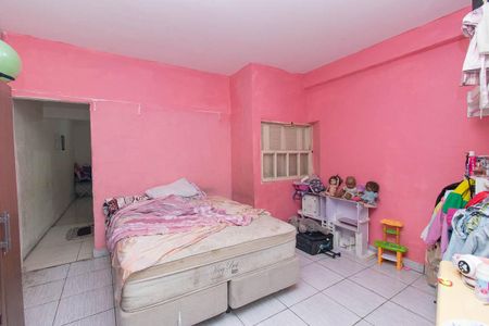 Casa à venda com 377m², 5 quartos e 3 vagasQuarto Casa 2