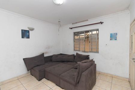 Casa à venda com 377m², 5 quartos e 3 vagasSala