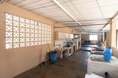 Casa à venda com 377m², 5 quartos e 3 vagasÁrea de Serviço