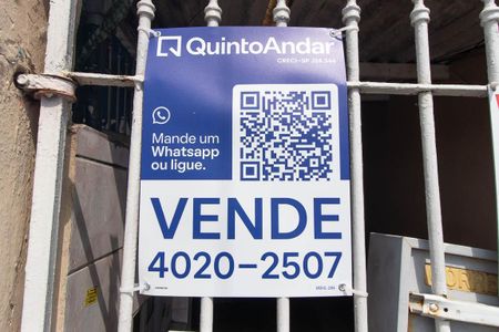 Casa à venda com 377m², 5 quartos e 3 vagasPlaca