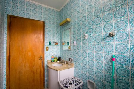 Casa à venda com 450m², 6 quartos e 6 vagasBanheiro do quarto 1