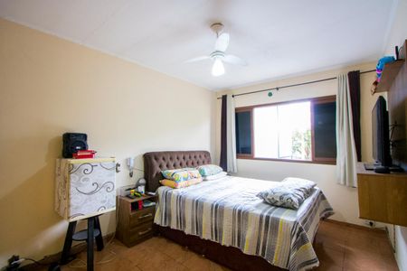 Casa à venda com 450m², 6 quartos e 6 vagasQuarto 1 - Suíte