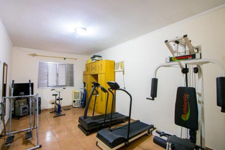 Casa à venda com 450m², 6 quartos e 6 vagasQuarto 2