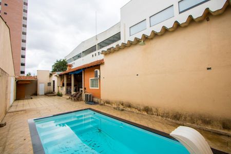 Casa à venda com 450m², 6 quartos e 6 vagasPiscina