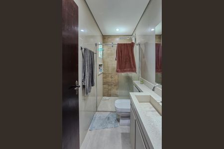 Casa à venda com 170m², 3 quartos e 2 vagasBanheiro da Suíte