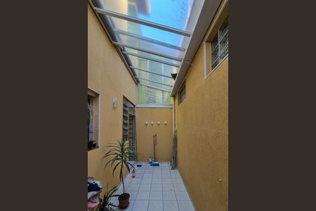 Casa à venda com 170m², 3 quartos e 2 vagasQuintal