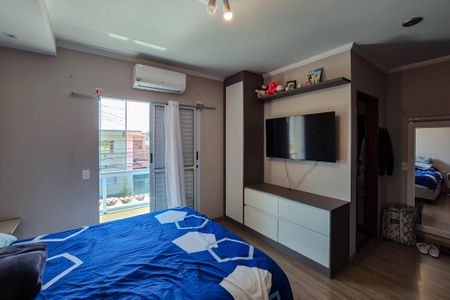 Casa à venda com 170m², 3 quartos e 2 vagasSuíte