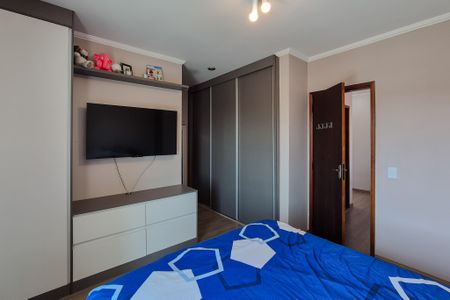 Casa à venda com 170m², 3 quartos e 2 vagasSuíte