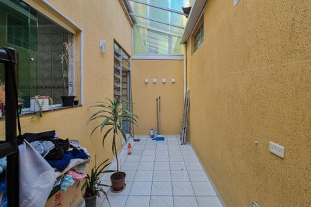 Casa à venda com 170m², 3 quartos e 2 vagasQuintal