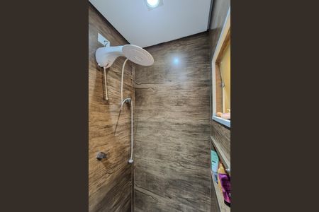 Casa à venda com 170m², 3 quartos e 2 vagasBanheiro Social