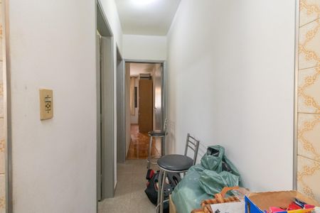 Casa à venda com 90m², 3 quartos e 2 vagasCorredor dos quartos