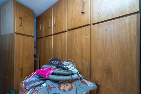 Casa à venda com 90m², 3 quartos e 2 vagasQuarto de Serviço