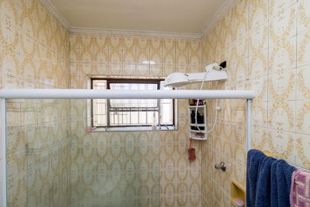 Casa à venda com 90m², 3 quartos e 2 vagasBanheiro