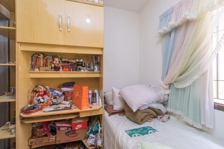 Casa à venda com 90m², 3 quartos e 2 vagasQuarto 2