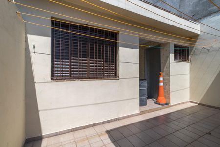 Casa à venda com 90m², 3 quartos e 2 vagasEdícula