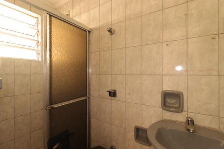 Casa para alugar com 55m², 1 quarto e sem vagaBanheiro