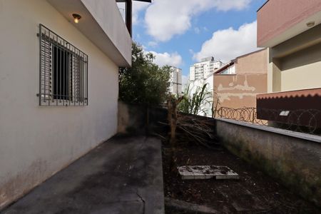Casa para alugar com 55m², 1 quarto e sem vagaQuintal