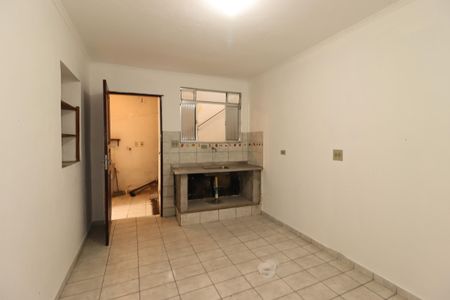 Cozinha de casa para alugar com 1 quarto, 55m² em Vila Humaita, Santo André