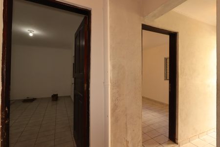 Casa para alugar com 55m², 1 quarto e sem vagaCorredor