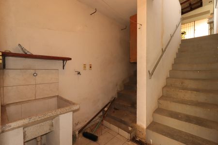 Casa para alugar com 55m², 1 quarto e sem vagaÁrea de Serviço