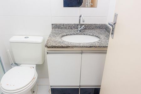 Apartamento à venda com 65m², 2 quartos e 1 vaga Apartamento à venda com 65m², 2 quartos e 1 vagaBanheiro da Suíte