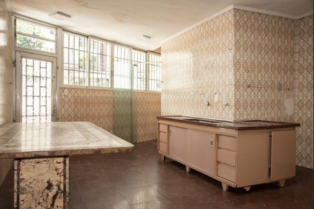 Casa para alugar com 320m², 2 quartos e sem vagaCozinha