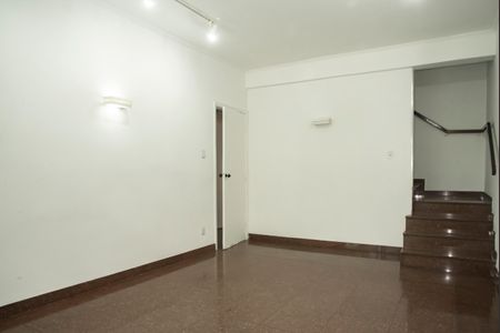Sala de casa para alugar com 2 quartos, 320m² em Vila da Saúde, São Paulo