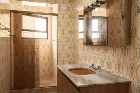 Casa para alugar com 320m², 2 quartos e sem vagaBanheiro