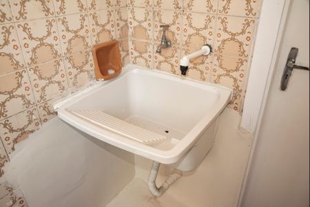 Casa para alugar com 320m², 2 quartos e sem vagaÁrea de Serviço