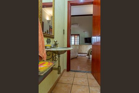 Casa para alugar com 2000m², 4 quartos e sem vagaLavabo Sala