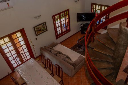 Casa para alugar com 2000m², 4 quartos e sem vagaVista interna Piso Superior