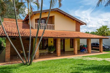 Casa para alugar com 2000m², 4 quartos e sem vagaFachada da casa