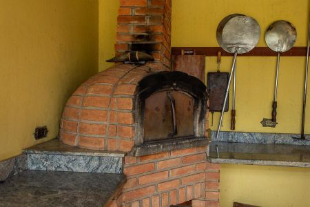 Casa para alugar com 2000m², 4 quartos e sem vagaÁrea Comum- Espaço para Churrasco