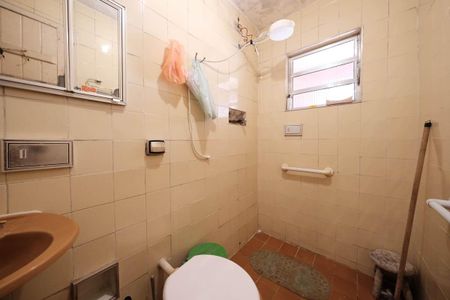 Casa para alugar com 104m², 2 quartos e 1 vagaBanheiro