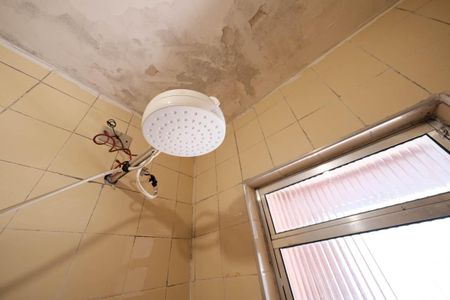 Casa para alugar com 104m², 2 quartos e 1 vagaBanheiro