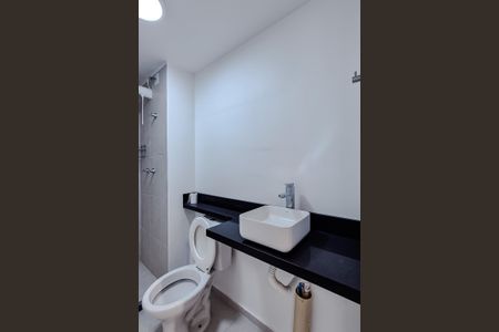 Apartamento à venda com 34m², 2 quartos e sem vaga Apartamento à venda com 34m², 2 quartos e sem vagaBanheiro
